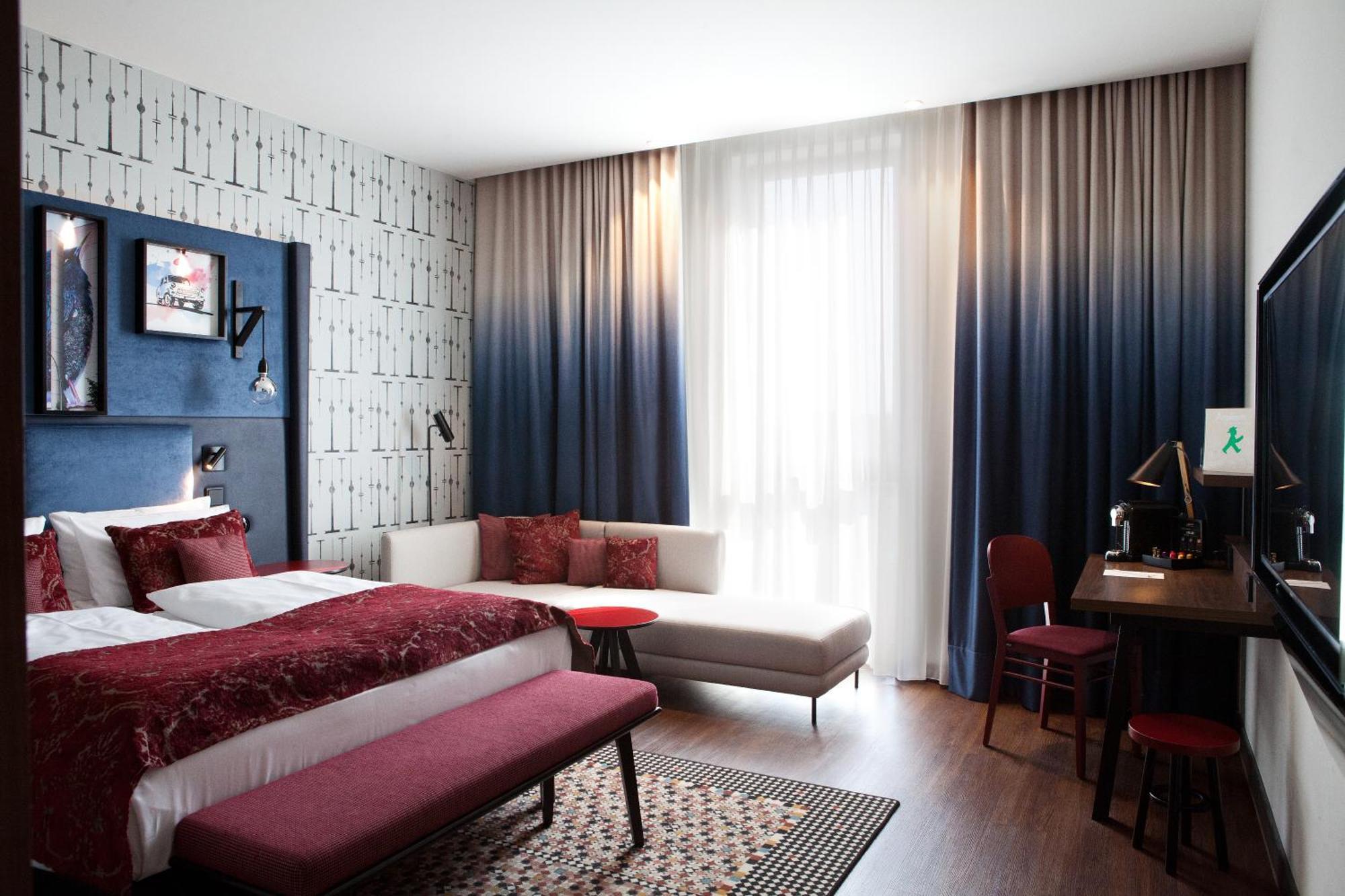 Hotel Indigo Berlin - East Side Gallery Εξωτερικό φωτογραφία