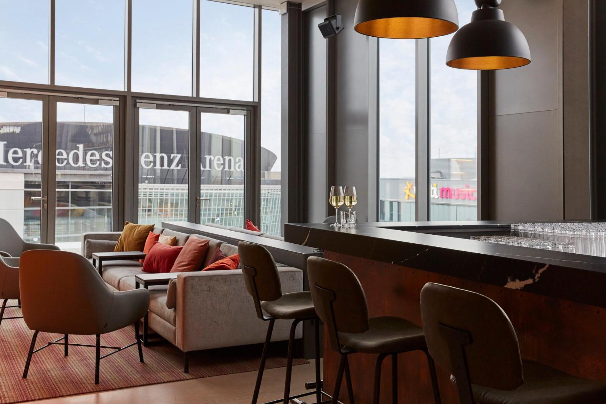Hotel Indigo Berlin - East Side Gallery Εξωτερικό φωτογραφία